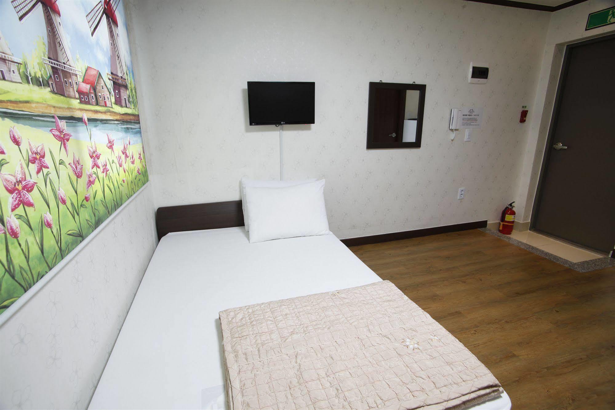 Petercat Hotel Insadong Seoul Exterior photo
